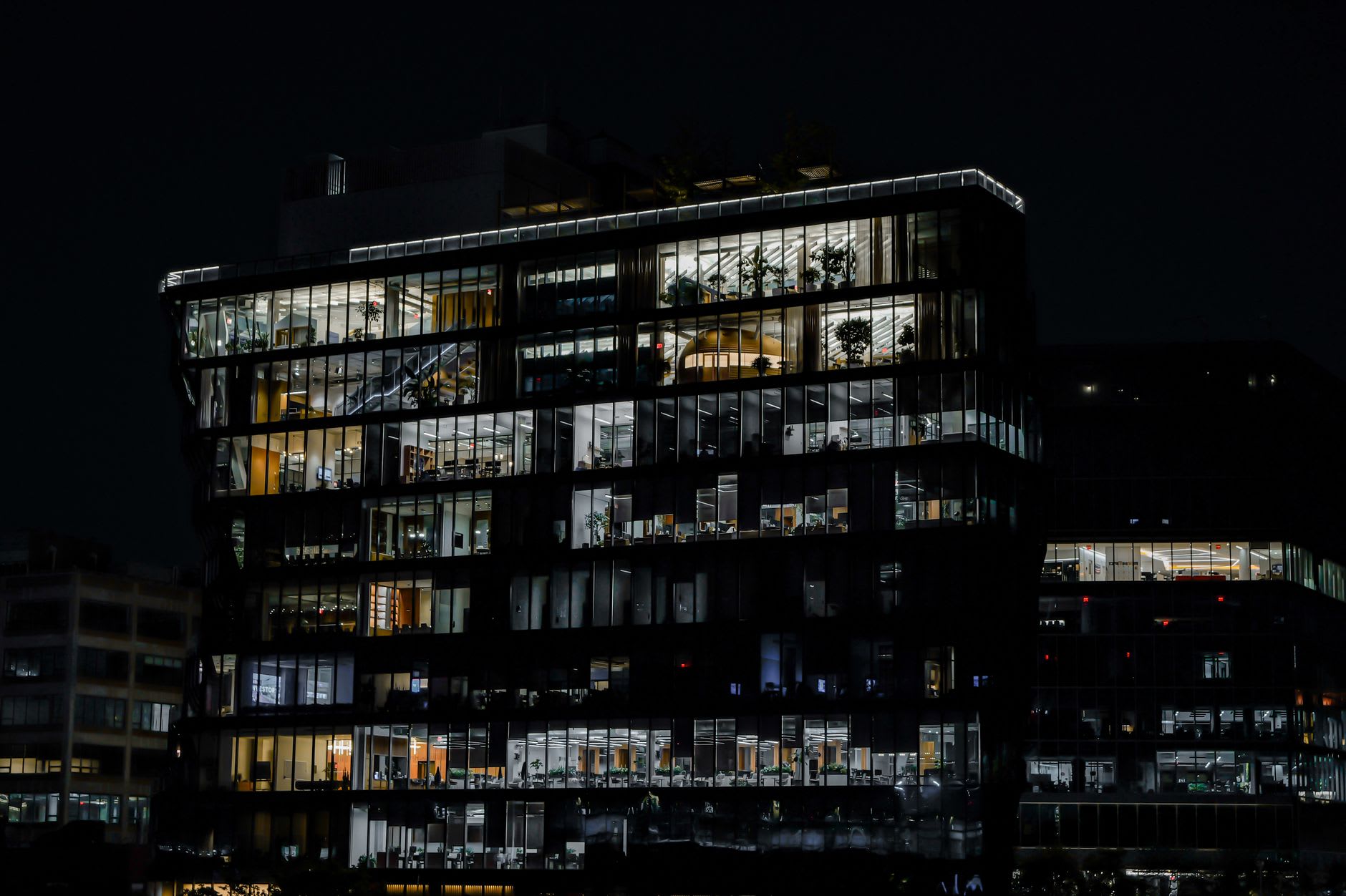 What Makes A Business Commercial